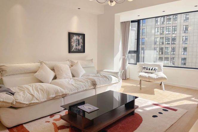 3-Bedroom Apartment | Huangpu | 138㎡ | 