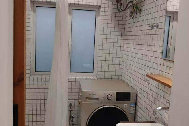 1 br near L1/L10/L12 south shaanxi rd station