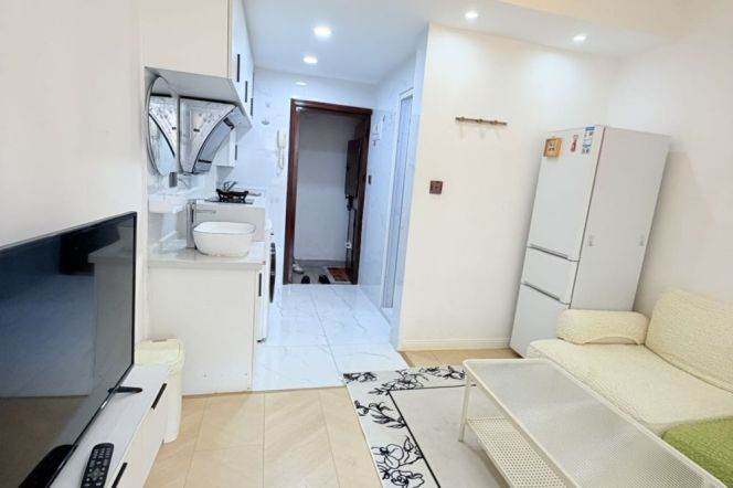 jiangsu rd 1BR/living room@L2/11