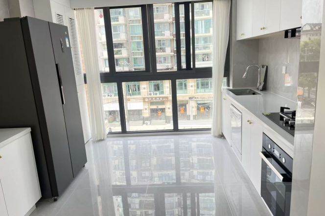 3br,2bth,CA,floor heating,Oven,Dryer,landlord flexible with furniture