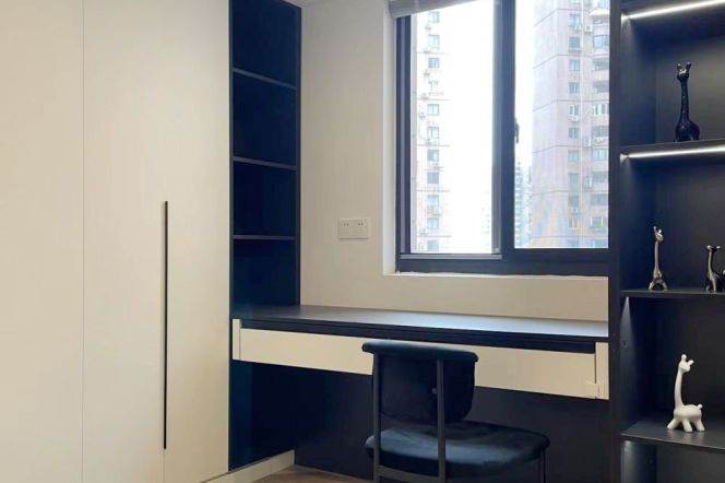 Great Area/Modern&Bright&Spacious 3Bdrs 2Baths Apt/Jing An Temple/L14 Wu Ding Rd