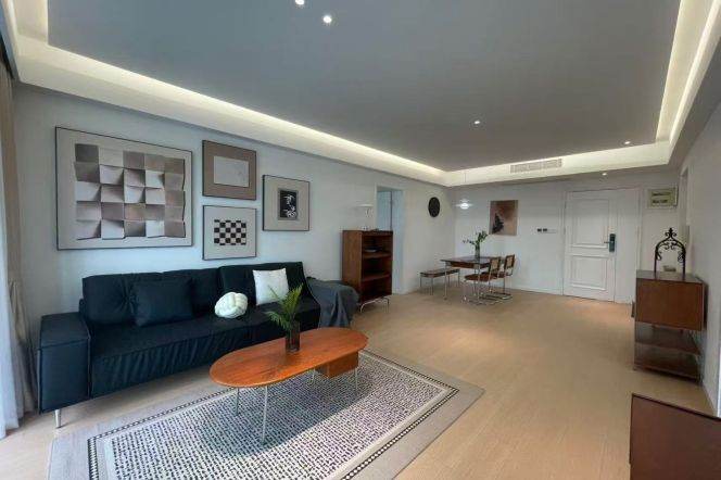 modern big 2brs floor heating balcony nice river view beside Huang pu river near line 11 