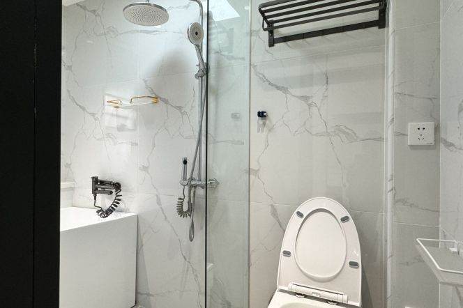 Big 1Br 65Sqm /Zhongshan Park & Jiangsu Rd Mt /All South/Bright