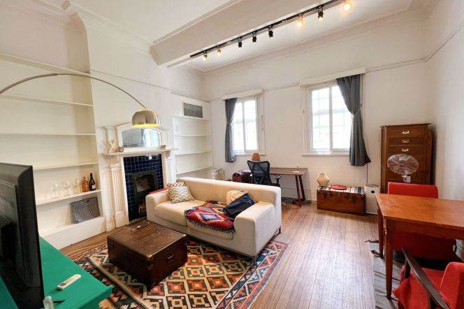 Original lane house Decent Layout 3.8 meters Ceiling Good Location 