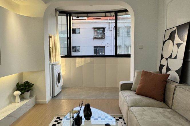 Standard 1BR Apt + great sunshine |Jiangsu rd & Zhongshan Park metro L2&3&4 