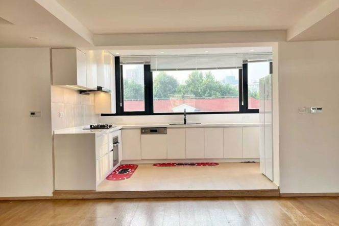 nice 4brs penhouse nice terrace floor heating open kitchen line 2,11 only 36K