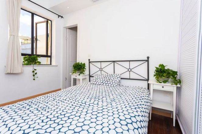 Bright 1BR APT Oven Yueyang Rd 7.8k