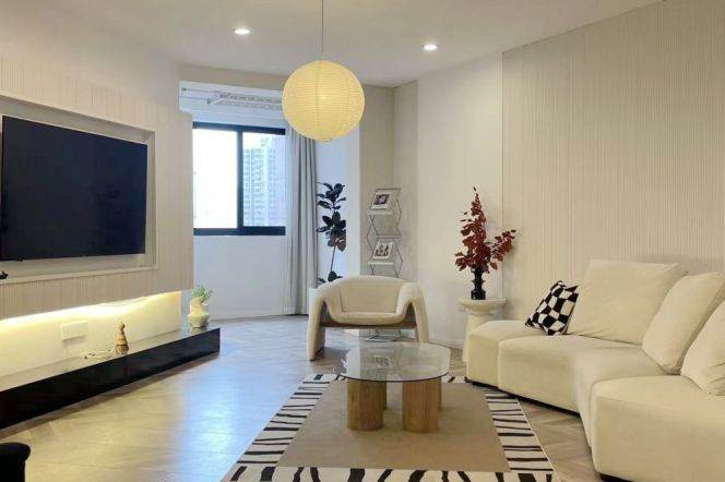 Great Area/Modern&Bright&Spacious 3Bdrs 2Baths Apt/Jing An Temple/L14 Wu Ding Rd