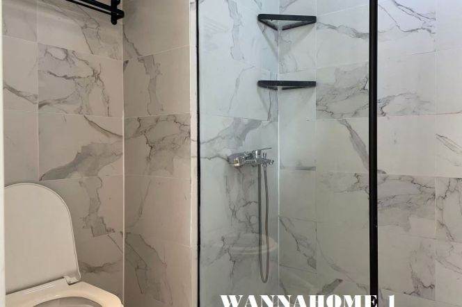 Spacious&Modern&Bright 1Bdr 1Bath Apt+West NanJing Rd CBD+Nice Building