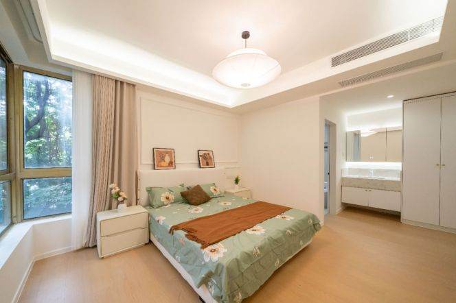 Gubei Yili rd | 3-Bedroom | 158㎡ | Fully Renovated