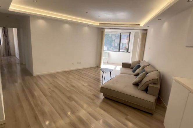 Elevator 2BR-Tianyaoqiao Road - 5 minutes to Line 1/4 - Shanghai Indoor Stadium