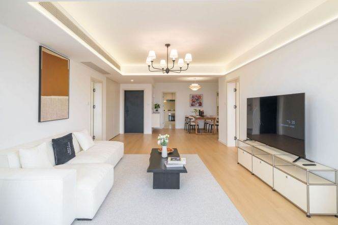 Brand New 3Brm With A Balcony Near Line 9 Daquqiao