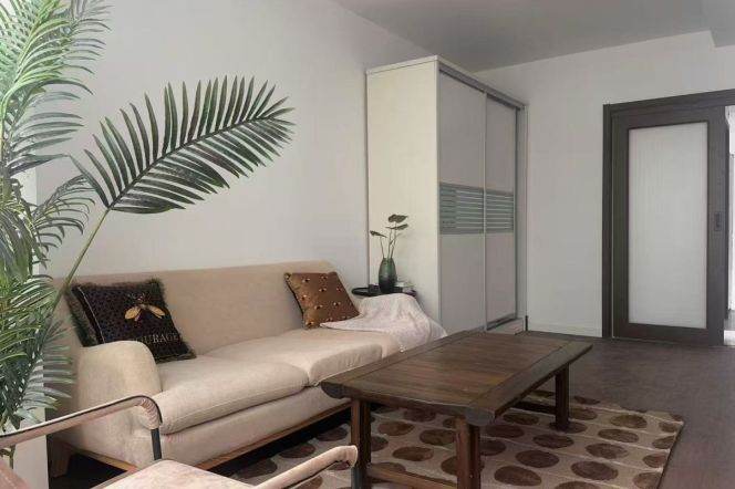 Modern 1br near Wuding Rd 