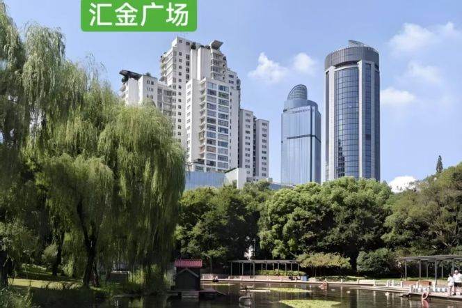 modern 2brs floor heating nice park view good sunshine in central Xujiahui line 1,9,11 