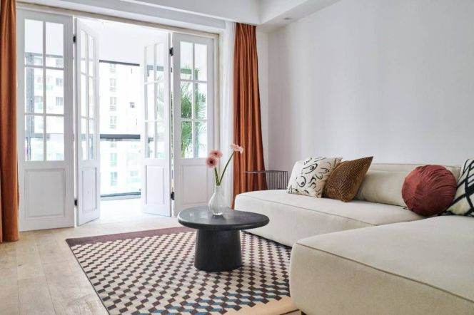 Sun-drenched 3BR 2BA High-Floor in Sinan Garden/Dapuqiao