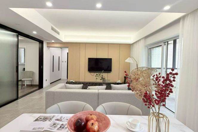 modern 3brs nice furniture balcony beside Library and metro line 1,10 and Wu kang road 