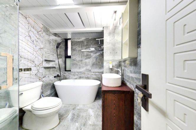 Jiaotong University, 152 square meters, 3 bedrooms with underfloor heating, parking space