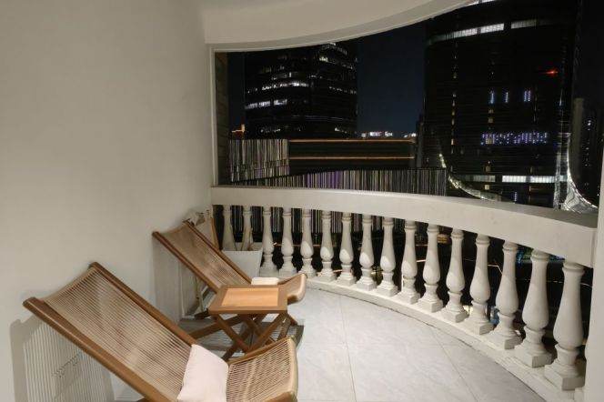 150sqm Good Value 3Beds Big Balcony@Xujiahui