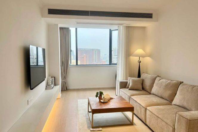  Modern 2br high-rise with floor heating @Xuhui Line 7/9/12 