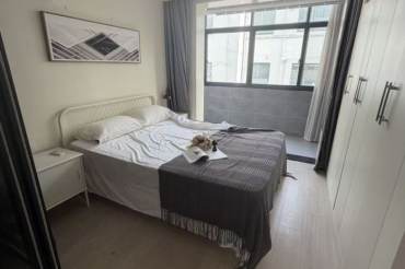 2brs near L10/L11 jiaotong uni station
