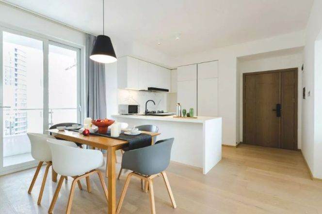 west Nanjing rd Taikoo hui 2BR Apartment | Jing'an 