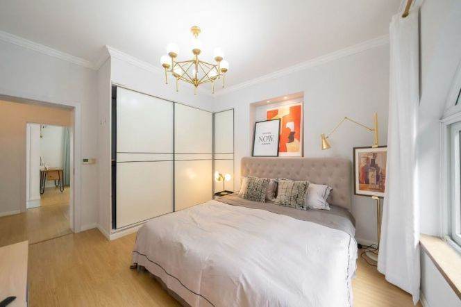 Lujiazui Core | Spacious 4BR Residence w/ City Icons at Your Doorstep