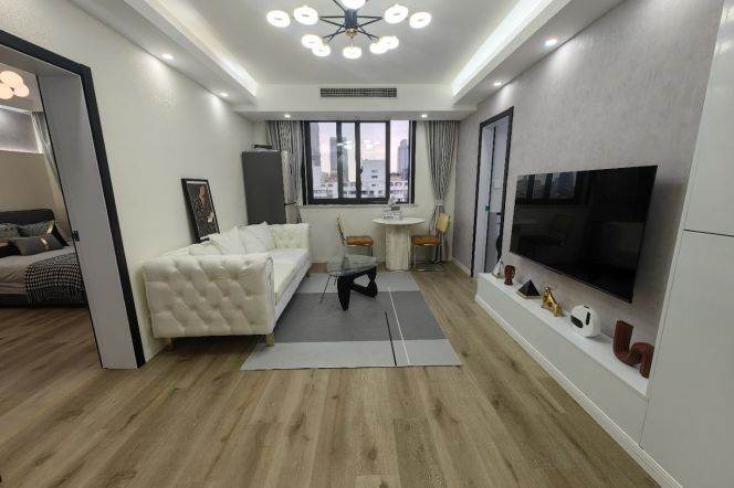 Elevator 2BR-Yude Road - 3 minutes to Line 1/4 - Shanghai Indoor Stadium