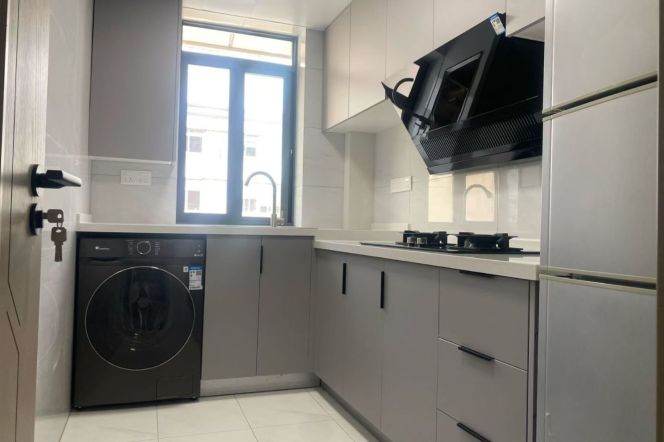 2BR flat near West Bund and Long'hua CBD can long and short term lease