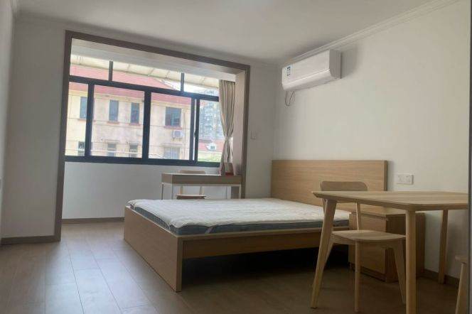 2BR flat near West Bund and Long'hua CBD can long and short term lease