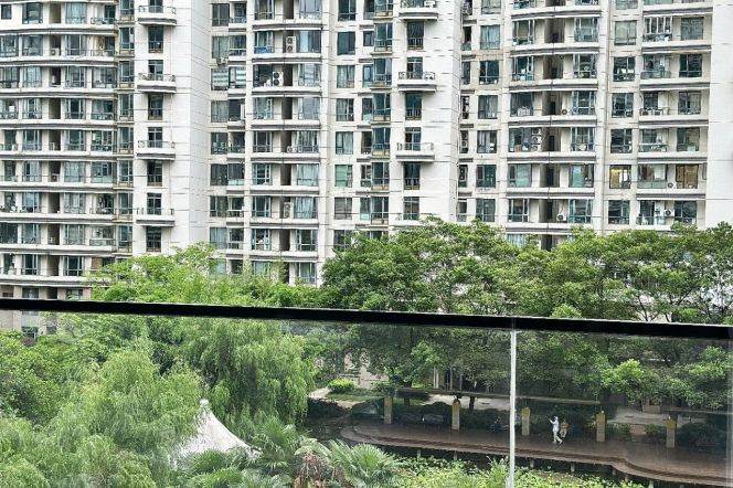 modern big 3brs floor heating open balcony in best compound west nan jing road 