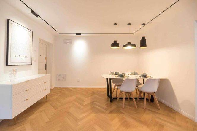Beautiful 3bedrooms apt+floor heating+oven@Wuding Rd