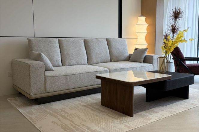 modern big 3brs floor heating nice furniture and nice river view 28K