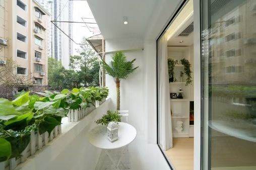 jiaotong university station one bedroom