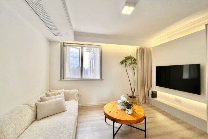 Elevator 2Brs/1Lr/1Bt apt nr Xujiahui,M1/4/9/11