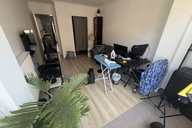 1 br near L10/L11 jiaotong uni station