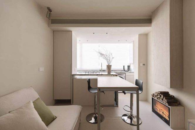 Modern 1 br on KangDing Rd ,easy to L 7 ChangPing Rd st. + L 14 WuDing Rd St.