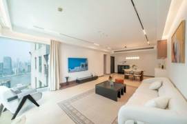 Modern decoration 2brs with floor heating and river view in Lujiauzi