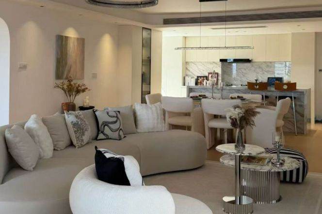 Zhongshan park spacious & charming 3br2bt with 24k