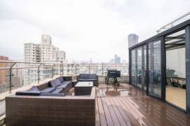 Elevator 1br- 80m2 Grand Terrace - 10 minutes to Line 2/12/13 - Nanjing West Road