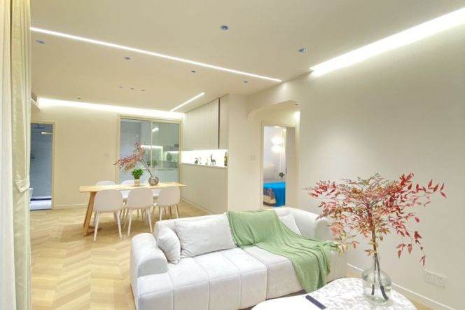 15.8k 2Br 2Bathr with open balcony and floor heating nr Changshou Rd.line7/13