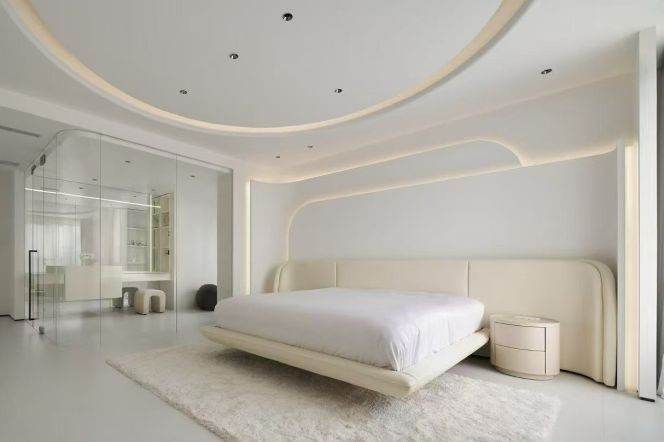 West Nanjing Road，Capital Maoming Residence，Newly renovated, 275 sqm, 3-brs，L2-12-13