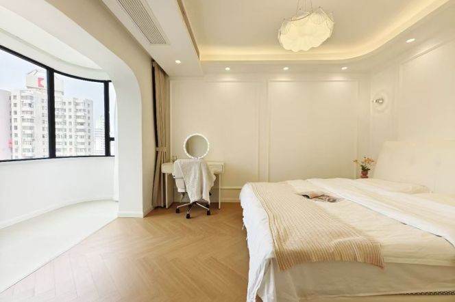 Dapuqiao station morden & nice 3br2bt with 20.5k