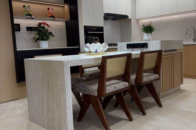modern big 3brs floor heating nice furniture and nice river view 28K