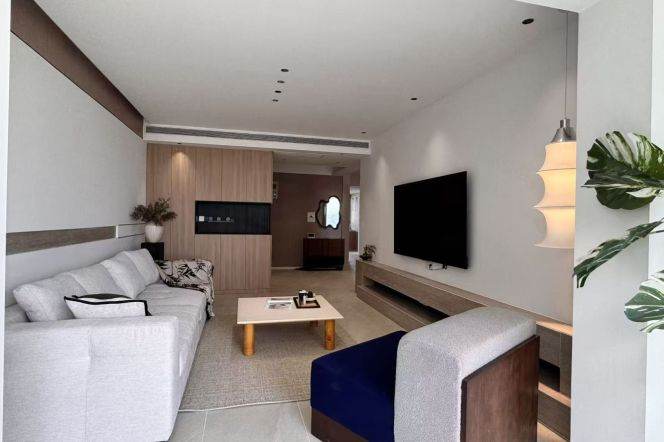 Brand new decoration 3brs with floor heating and balcony in Lian yang area