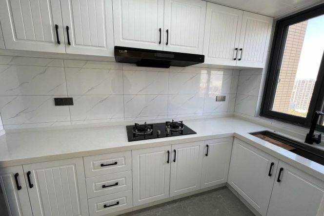 Nice 2br,with floor heating,close to Korean Town,Line 9