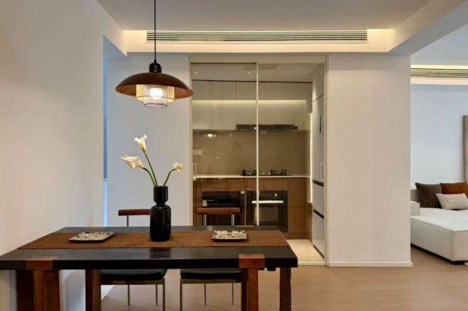 Jiangning Lu station charming & nice 2br2bt good compound with 18k