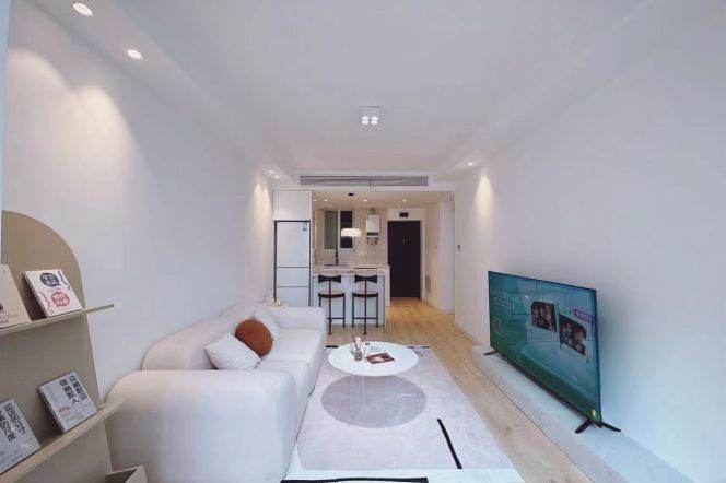 Spacious 1Br w. big Wardrobe Xujiahui