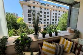 Cozy 1Br/2Lr/1Bt+Outdoor Balcony@L10/11 Jiaotong University Station 