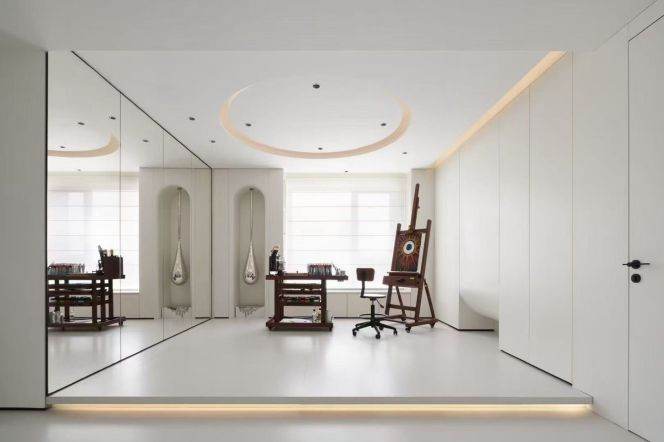 West Nanjing Road，Capital Maoming Residence，Newly renovated, 275 sqm, 3-brs，L2-12-13