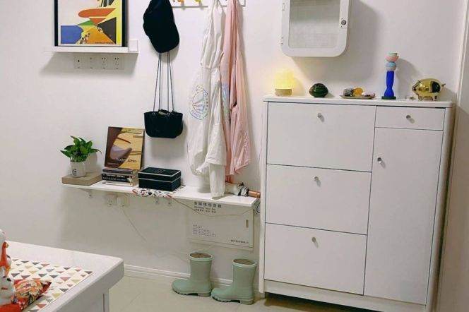 Bright 2 br on FaHuaZhen Rd . easy to L10/11 JiaoTong University St.